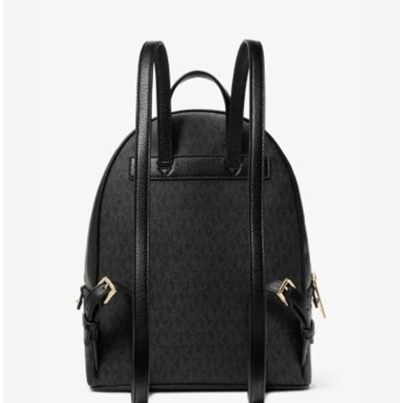 Michael kors backpack - Picture 3 of 6